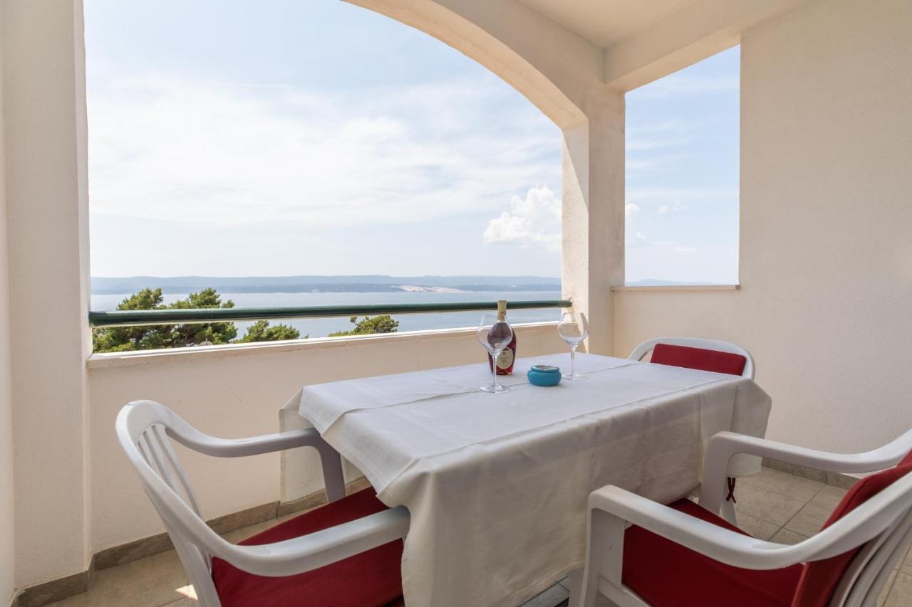 Apartments By The Sea Medici, Omis - 1046 ミミツェ エクステリア 写真