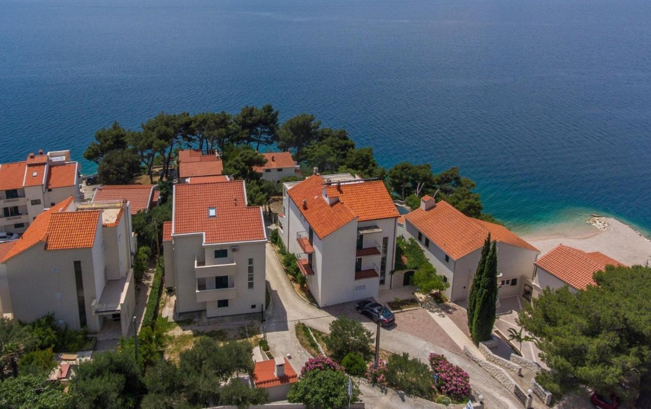 Apartments By The Sea Medici, Omis - 1046 ミミツェ エクステリア 写真